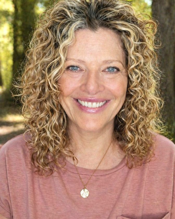 Linda Rogers Bio Photo